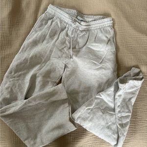 Aritzia sweatpants
